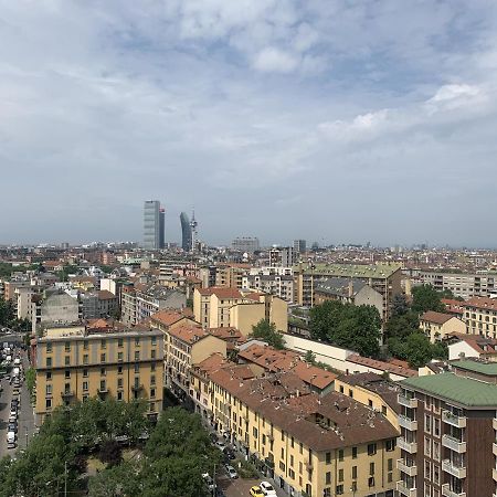 Monolocale Con Vista Su Milano Apartman Kültér fotó