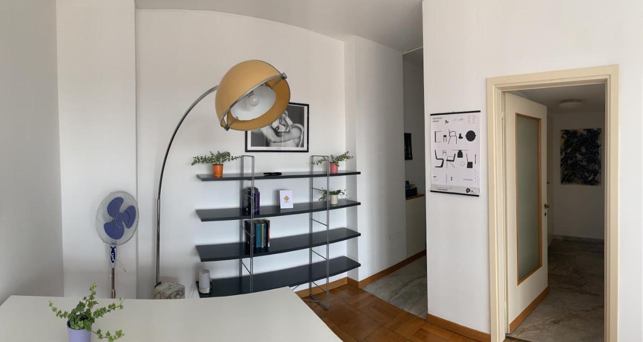 Monolocale Con Vista Su Milano Apartman Kültér fotó