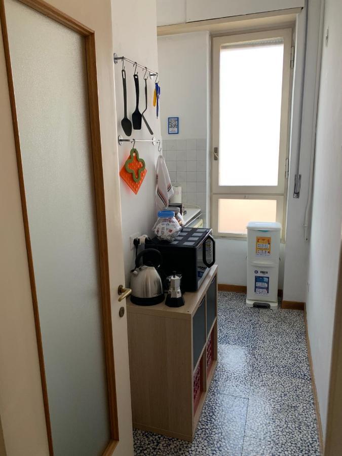 Monolocale Con Vista Su Milano Apartman Kültér fotó