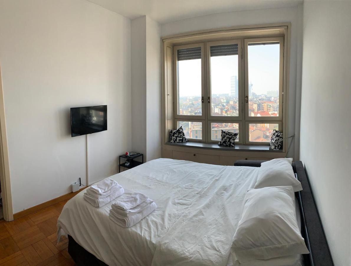 Monolocale Con Vista Su Milano Apartman Kültér fotó